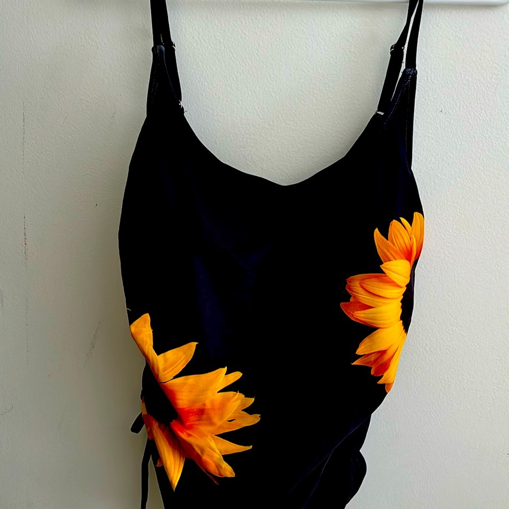 New never worn XL sunflower, bathing suit, one piece